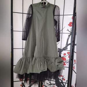 Red Valentino Green/ Black  Lace Sleeve Dress